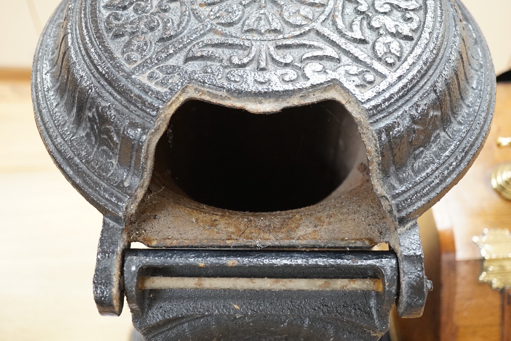 A cast iron stove - 'The Slogan Stove’, 58cm